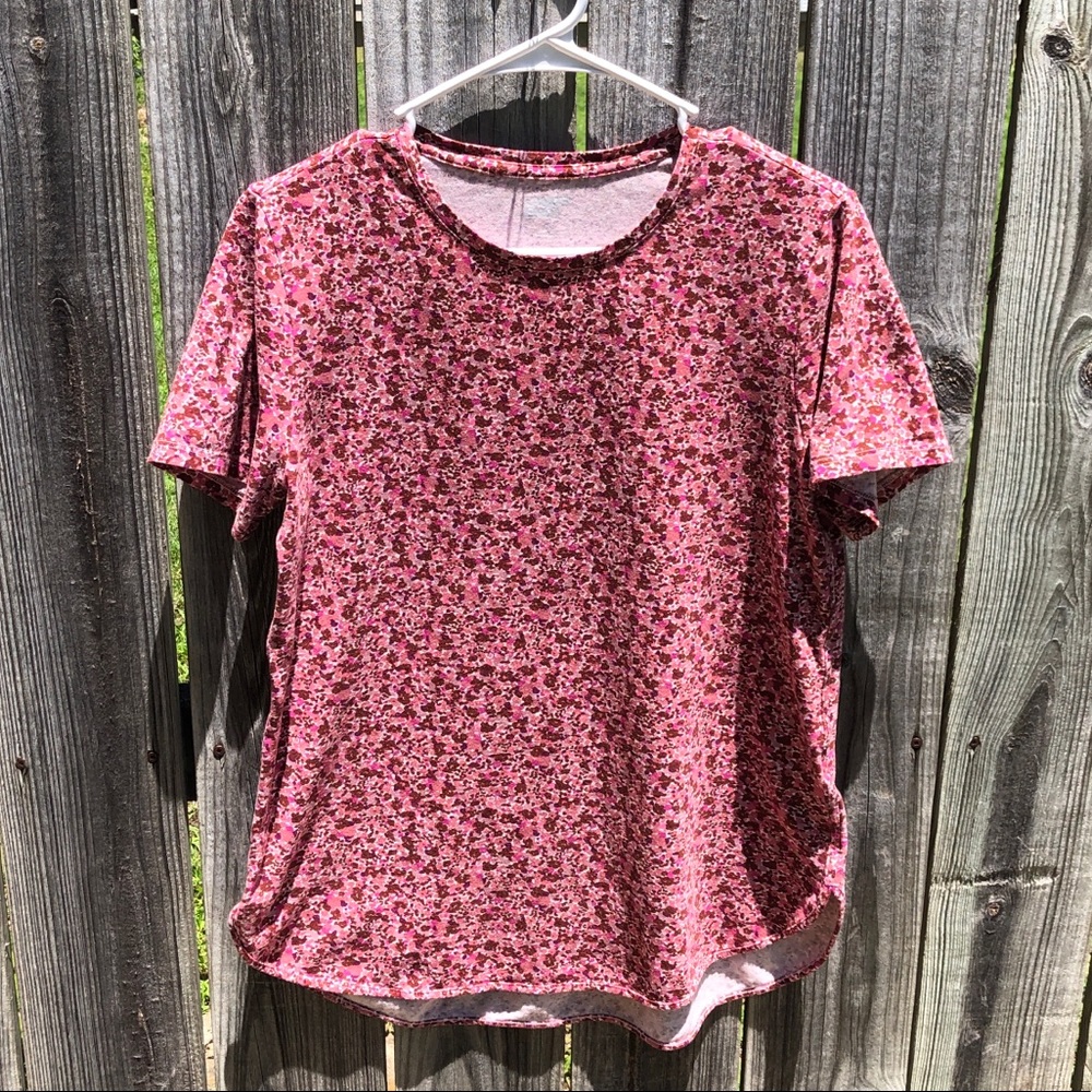 Land’s End Tee: Red/Pink Mini Floral
